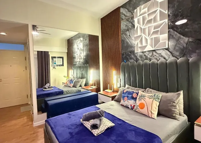 Amani's Bachelor Near Mactan Airport By A&c マクタン