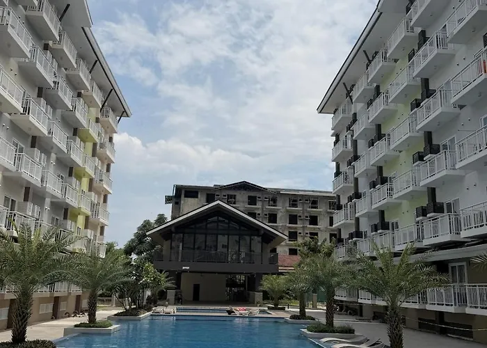 Amani's Bachelor Near Mactan Airport By A&c アパート マクタン